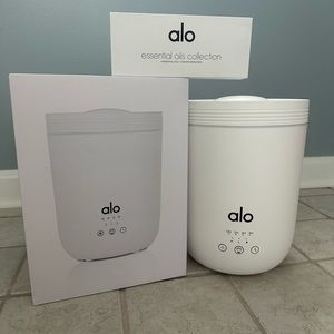 Alo Diffuser with Essential Oils Kit (Set of 6)